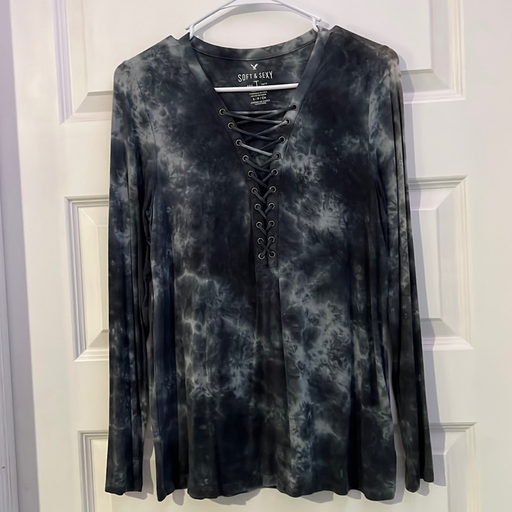 American Eagle Soft and Sexy Long Sleeve
